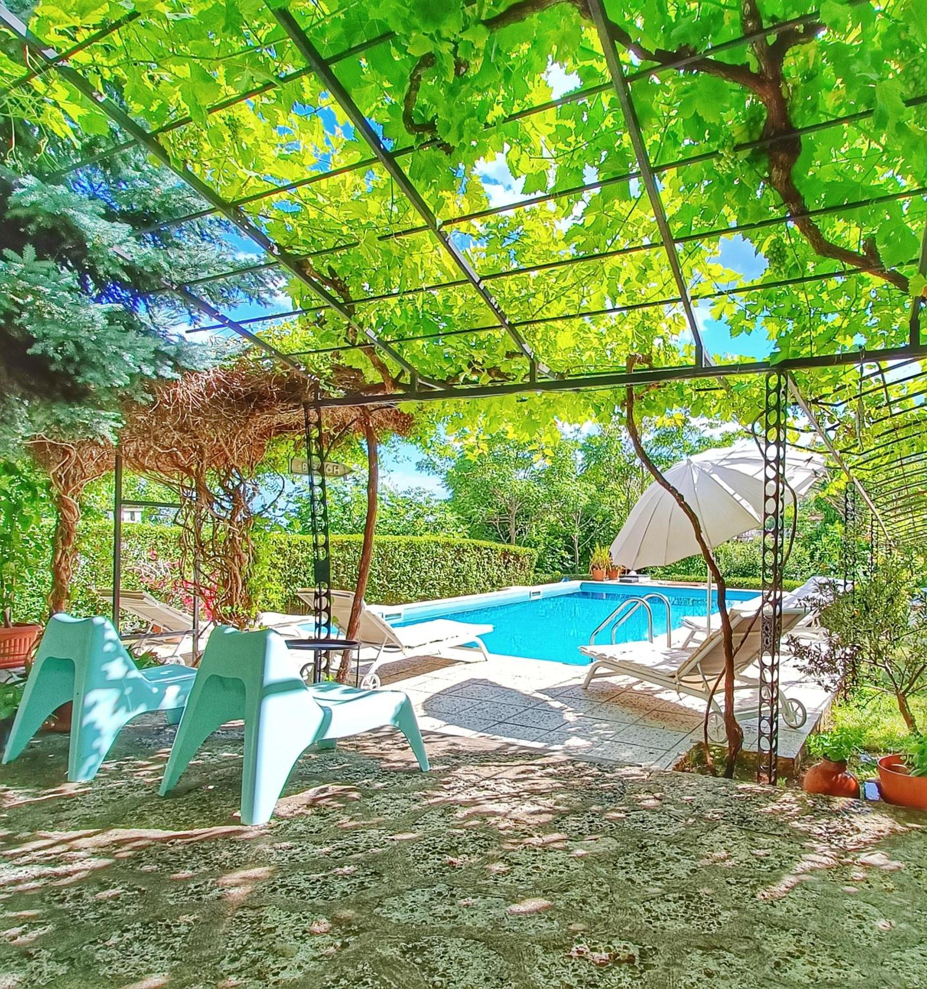 Villa Regina Serafina Balcic Exterior foto
