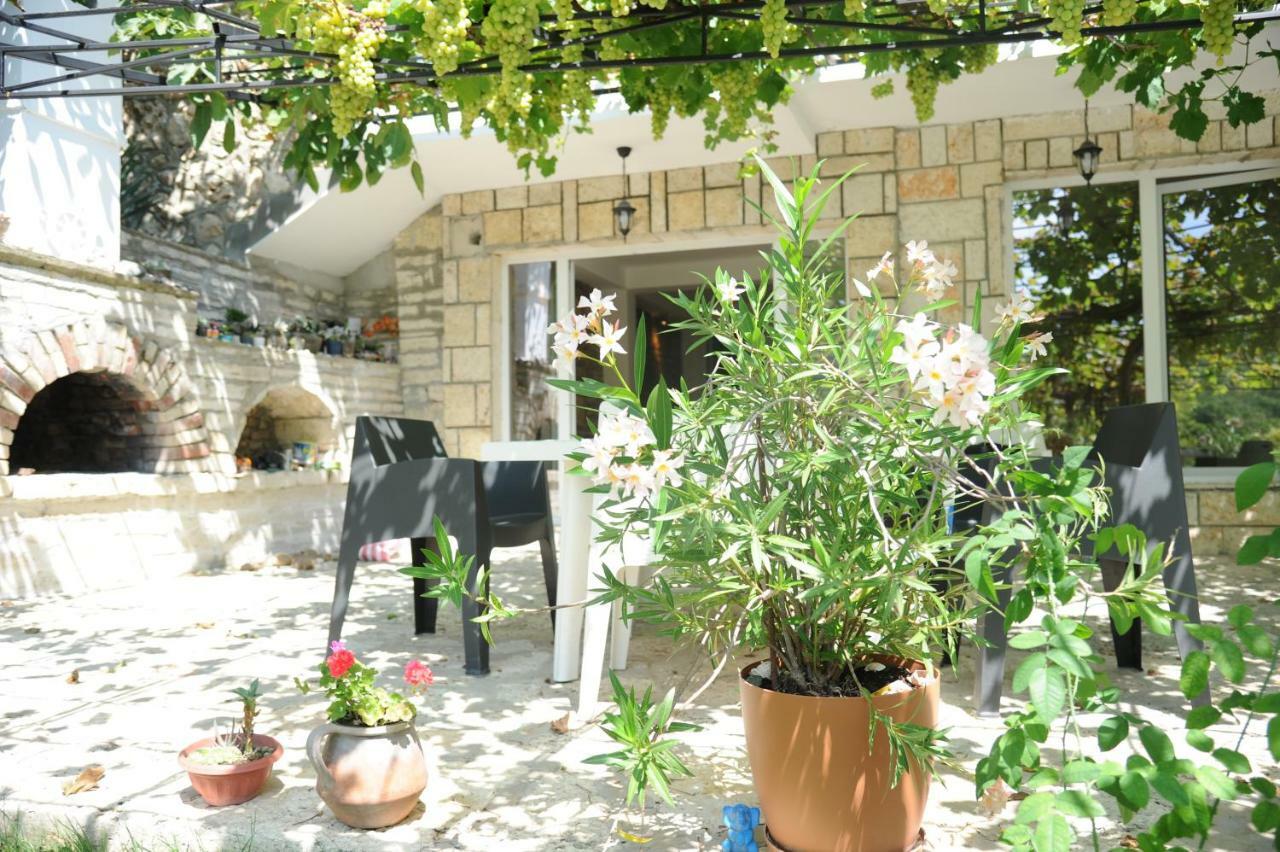 Villa Regina Serafina Balcic Exterior foto