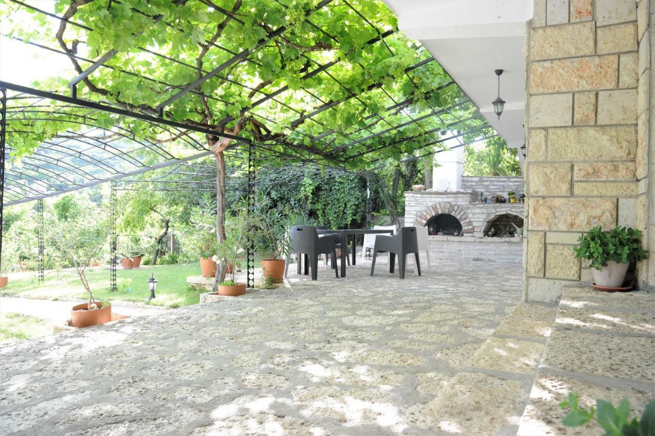 Villa Regina Serafina Balcic Exterior foto