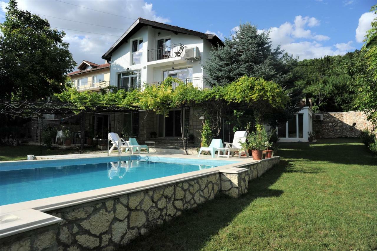 Villa Regina Serafina Balcic Exterior foto